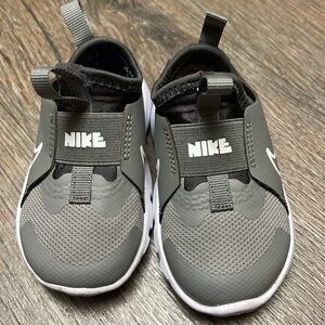 Baby Nike shoes, very soft and comfy, size 4,5